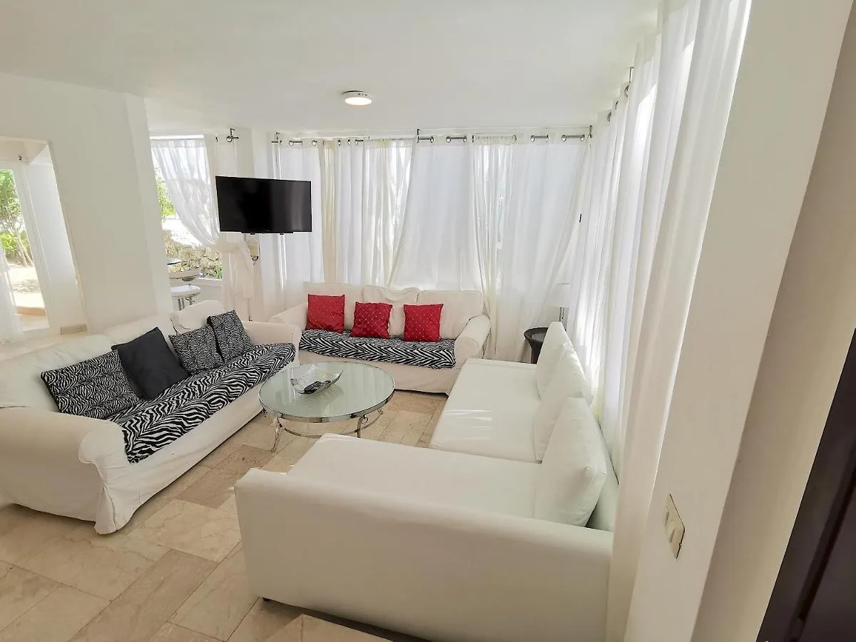 Ocean Front Condo - Playa Bavaro 8 Guests Bbq Wifi Punta Cana 0*,  Dominican Republic